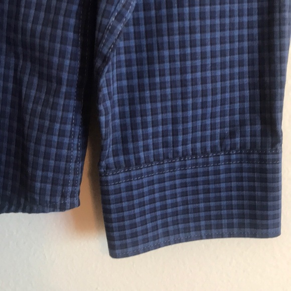 Calvin Klein button down - Picture 3 of 4